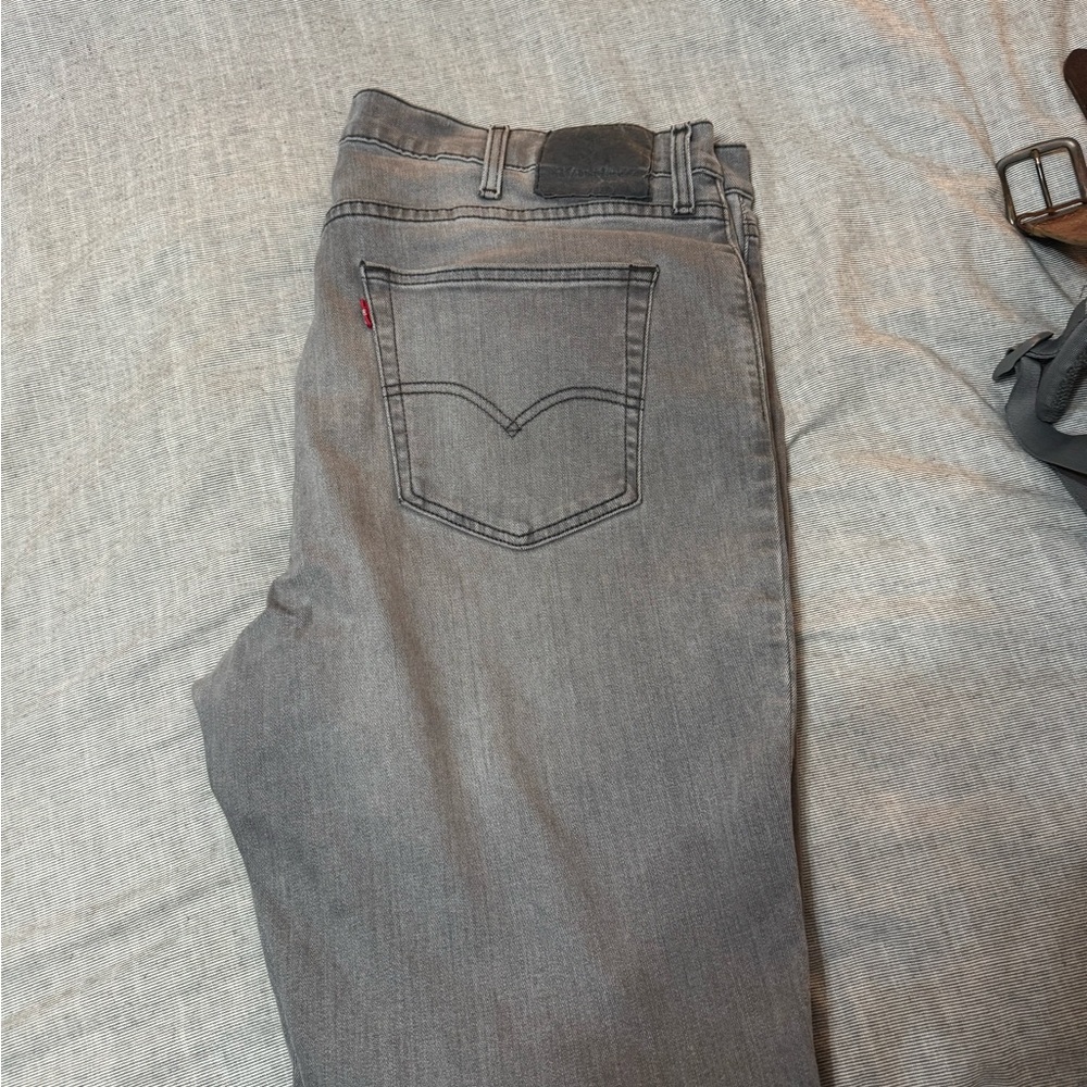 Levi's Gray Straight Jeans Classic Style